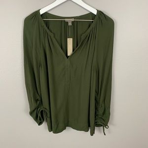 NWT J.Crew Point Sur Olive Green V-Neck Popover
